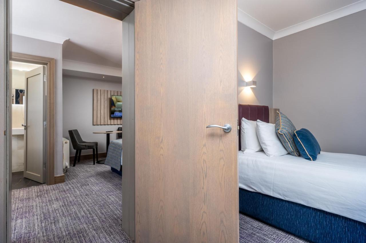 Rochestown Lodge Hotel Dun Laoghaire Bagian luar foto