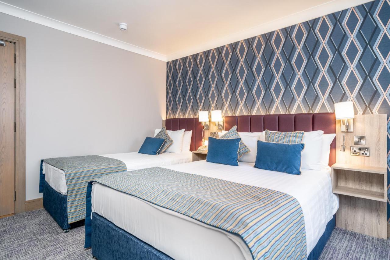 Rochestown Lodge Hotel Dun Laoghaire Bagian luar foto