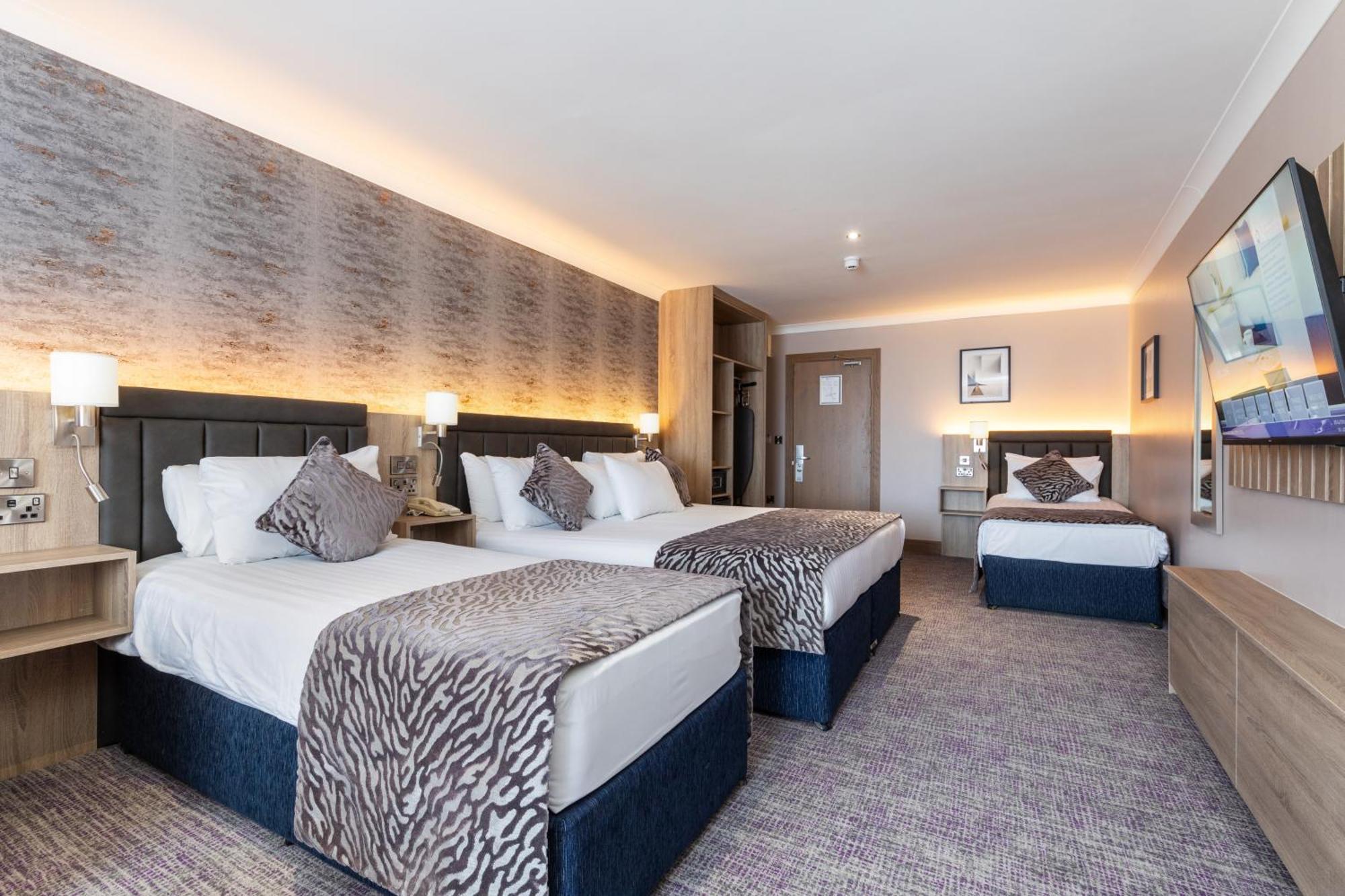 Rochestown Lodge Hotel Dun Laoghaire Bagian luar foto