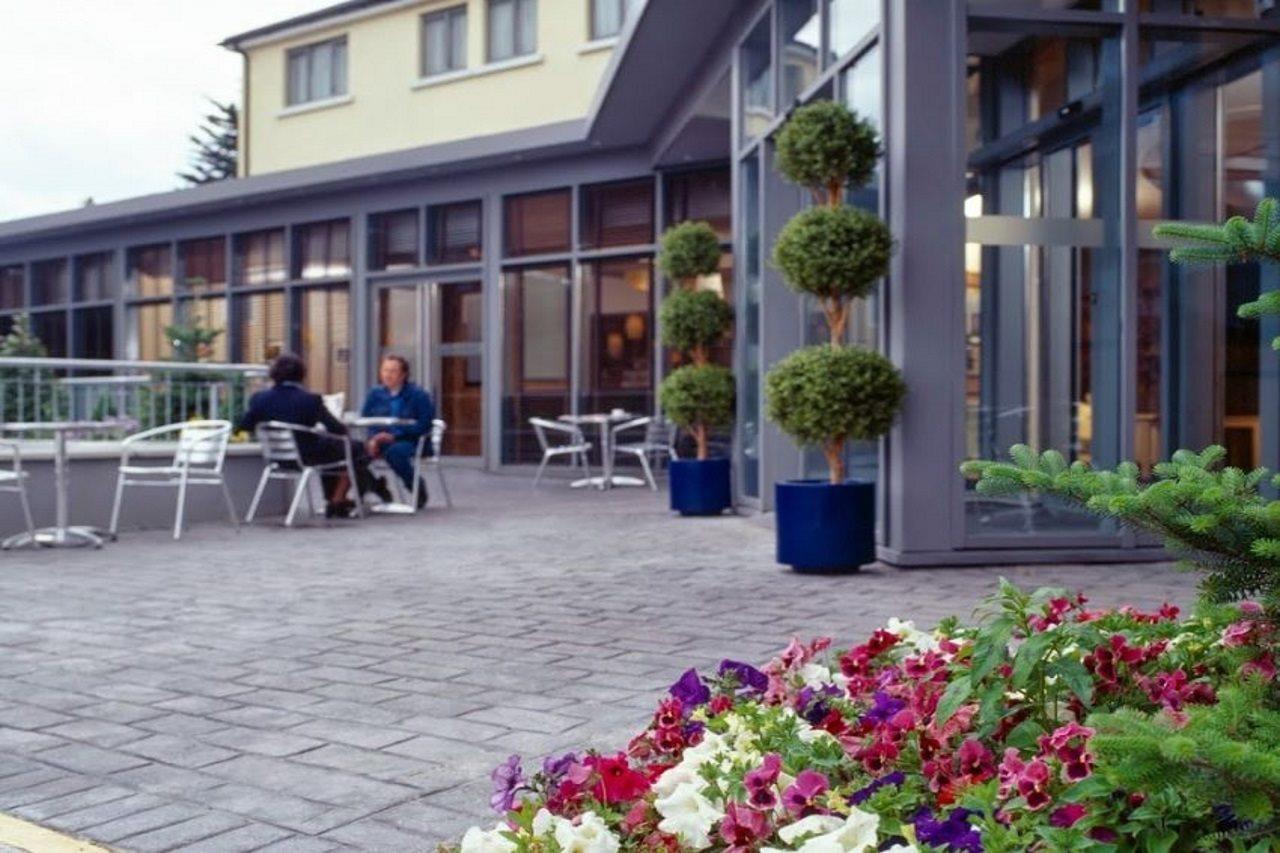Rochestown Lodge Hotel Dun Laoghaire Bagian luar foto